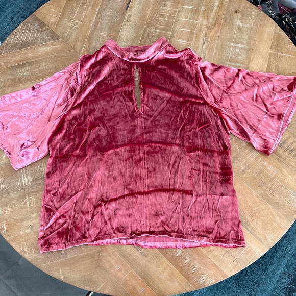 J Brand Tops - NWOT J Brand Pink Velvet Top
